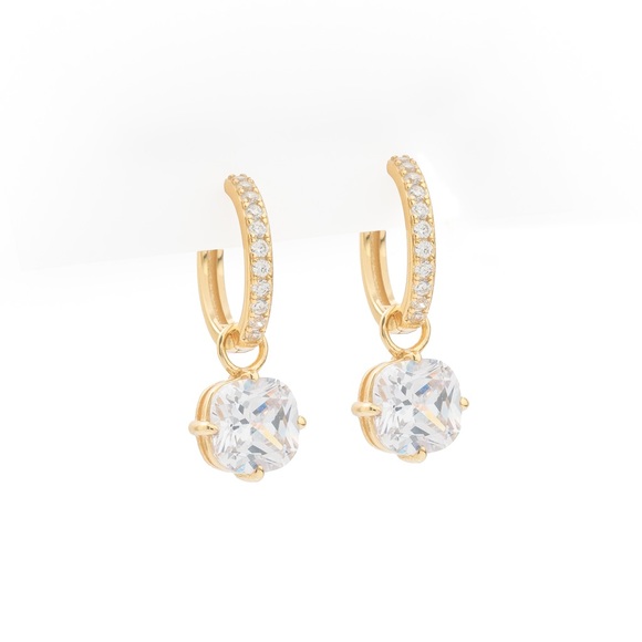 Fine jewelry earrings. 18k gold plated 925 silver mini hoops with crystals - Picture 1 of 3